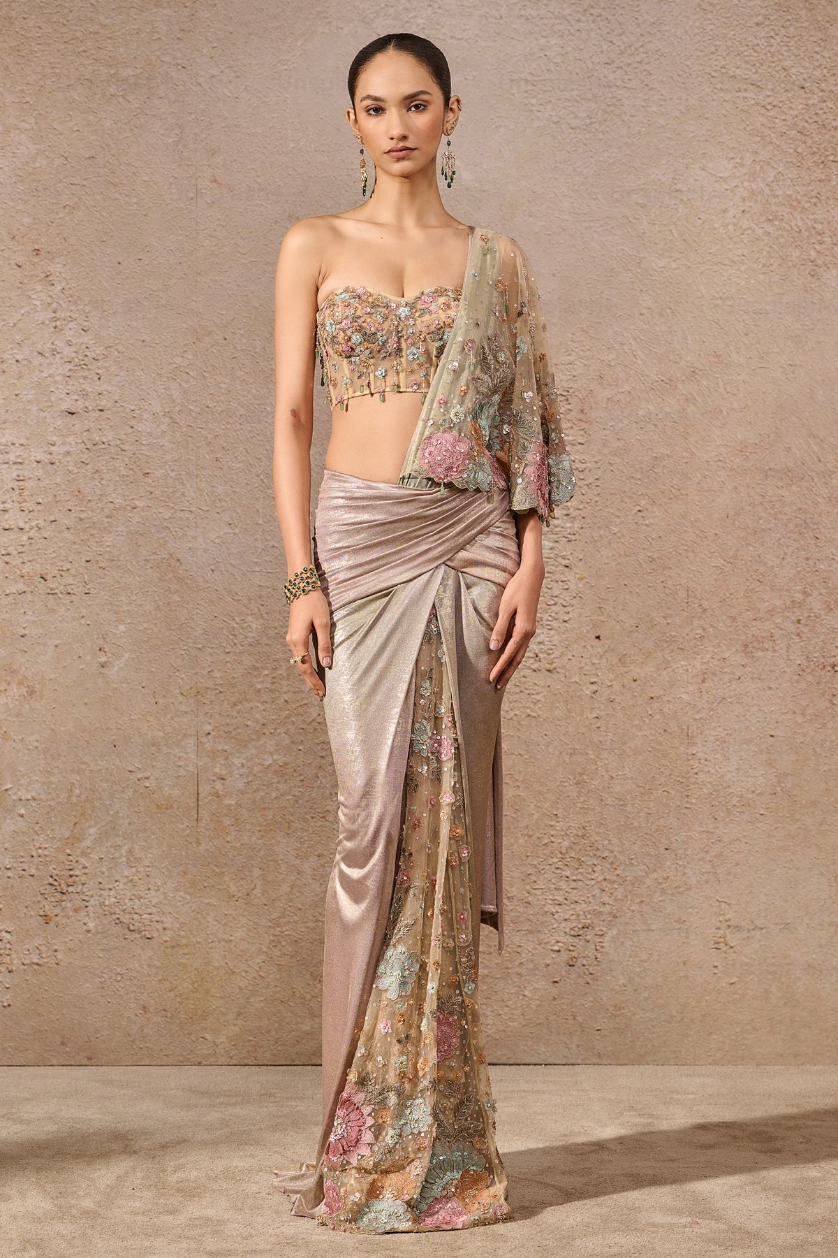 Languid Summer Floral Draped Concept Saree