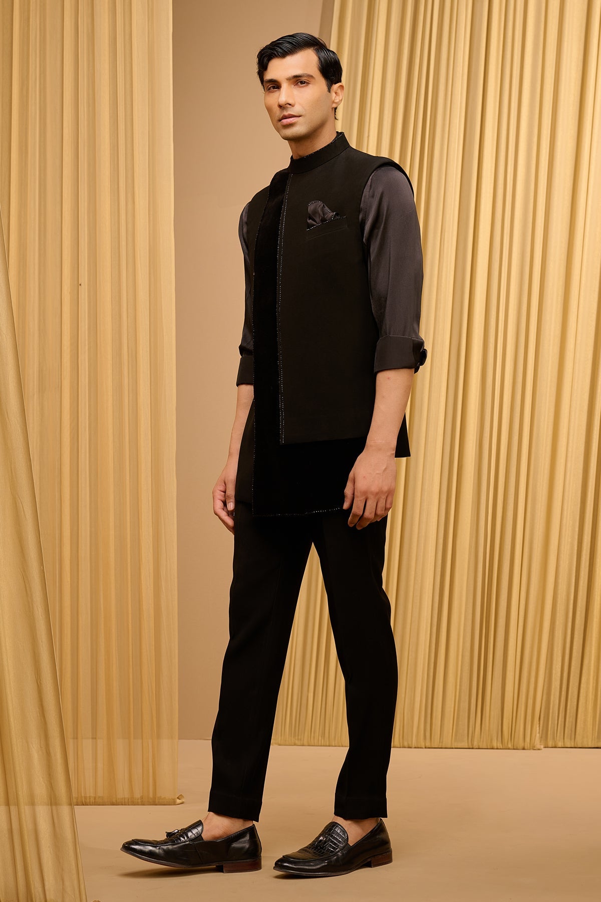 Indo Western Waistcoat Set