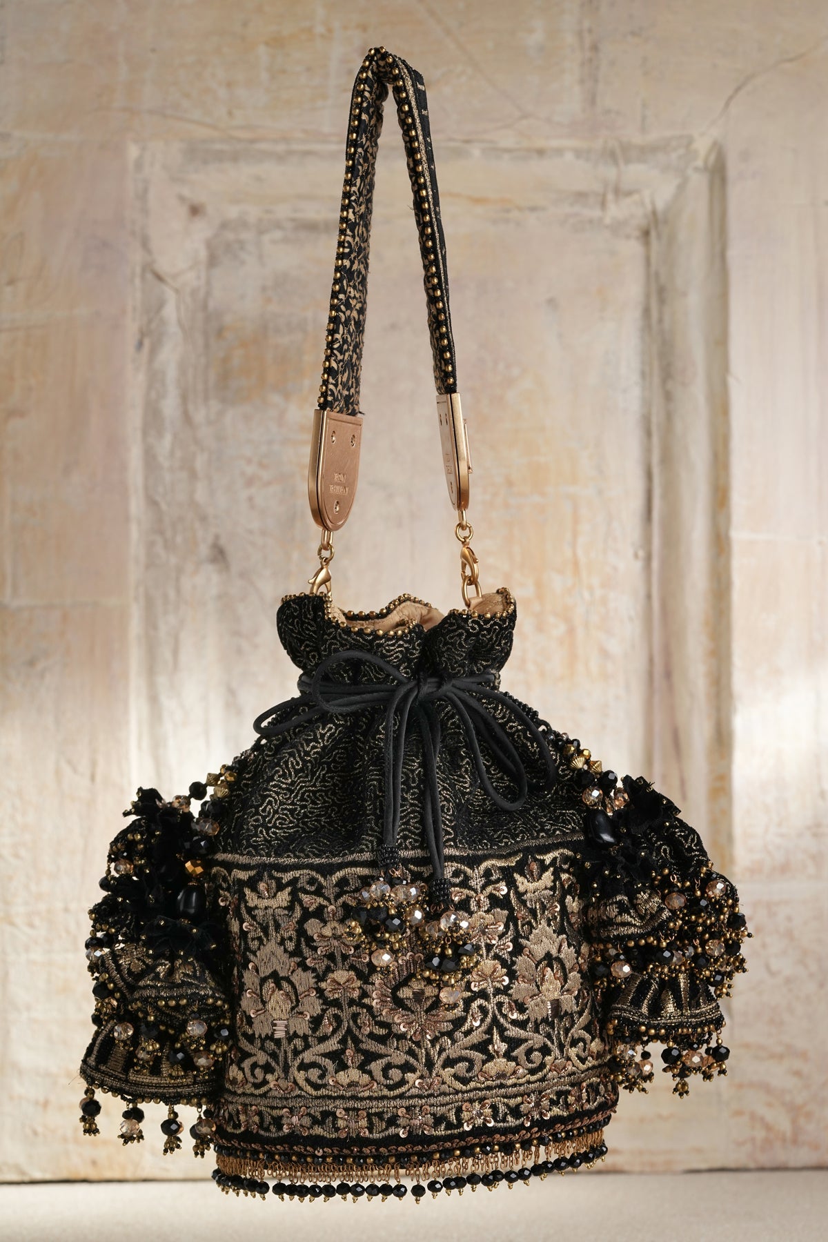 Embroidered Potli