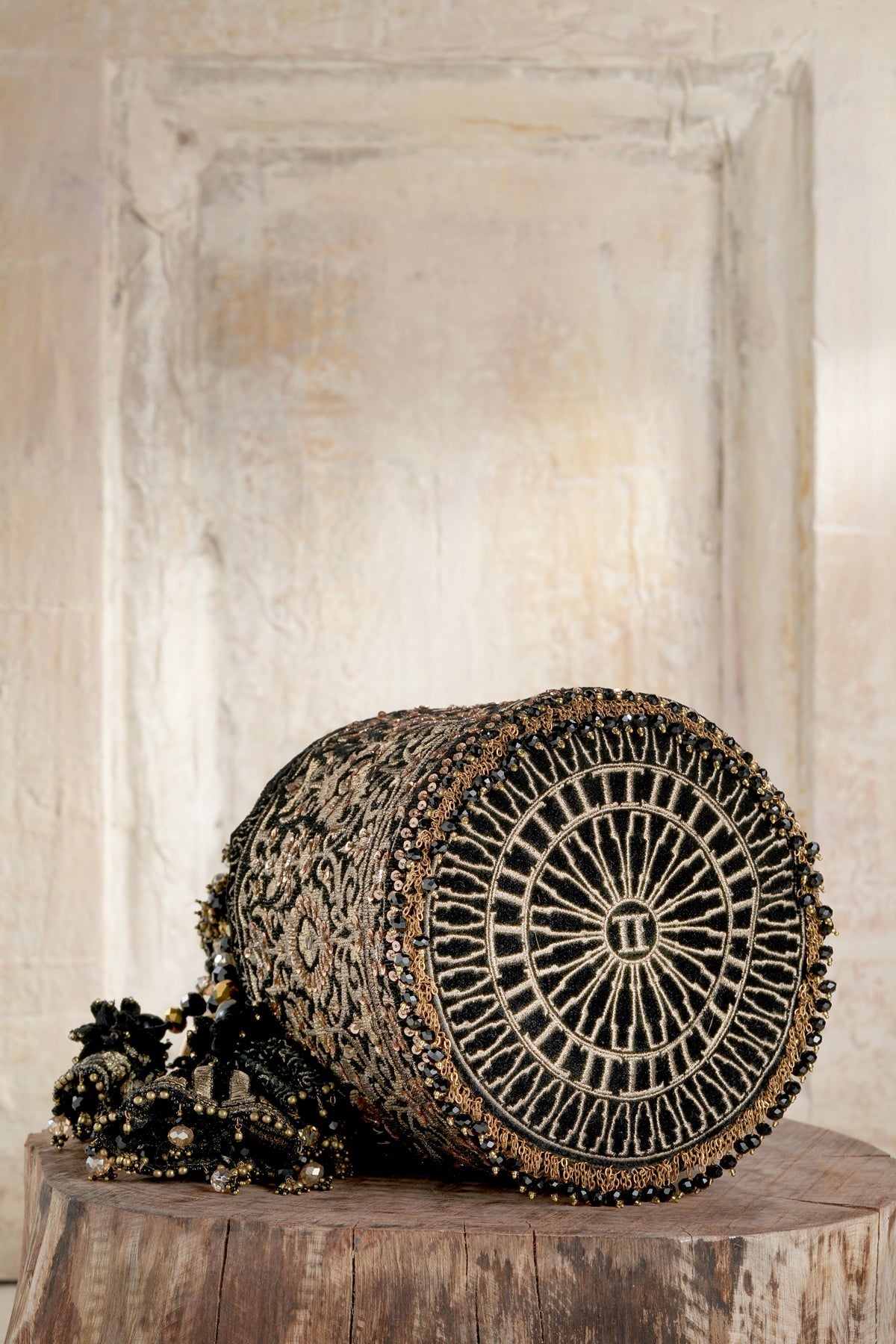 Embroidered Potli