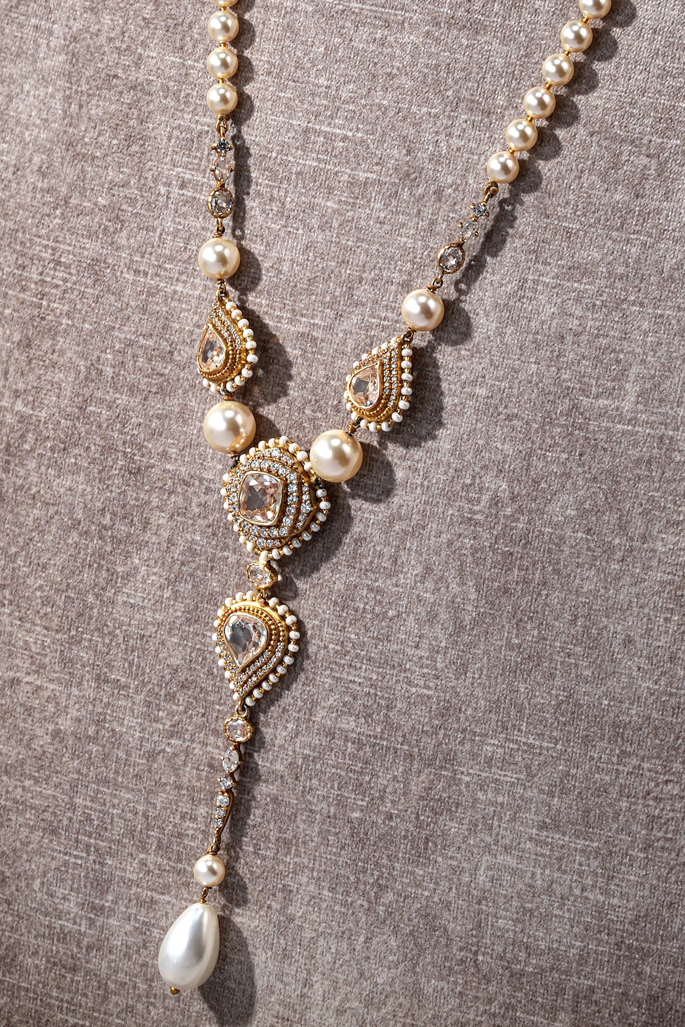 Lariat necklace