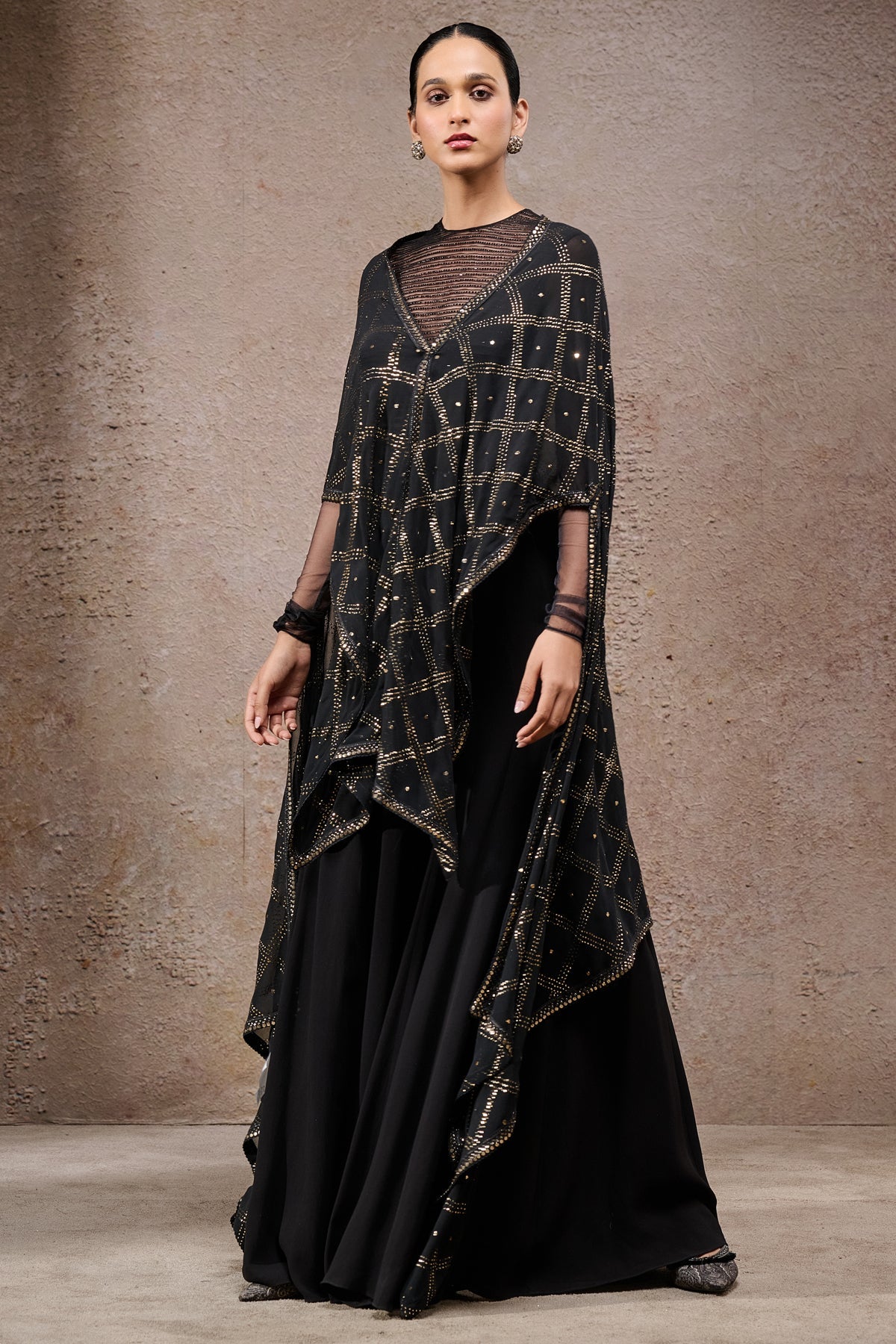 Mukaish Cape Set