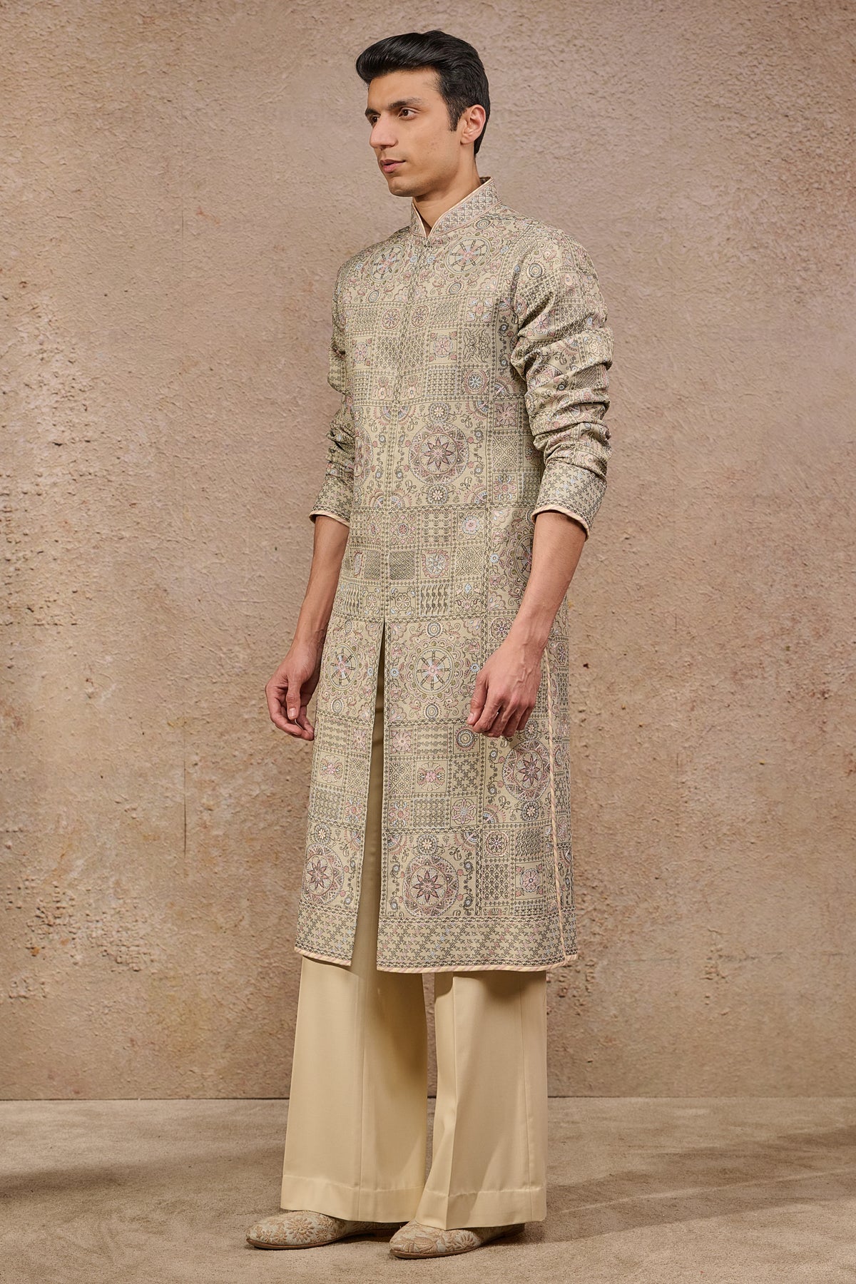 Languid Summer Resham Embroidered Classic Kurta - Only Kurta