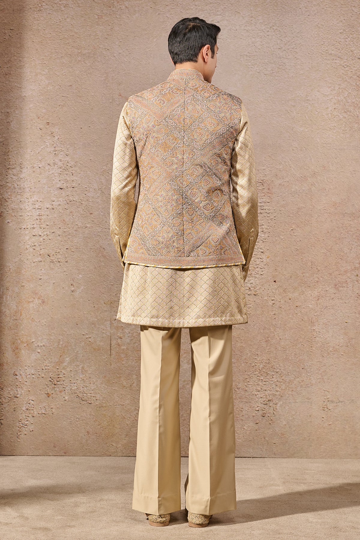Languid Summer Multicolored Embroidered Wasitcoat