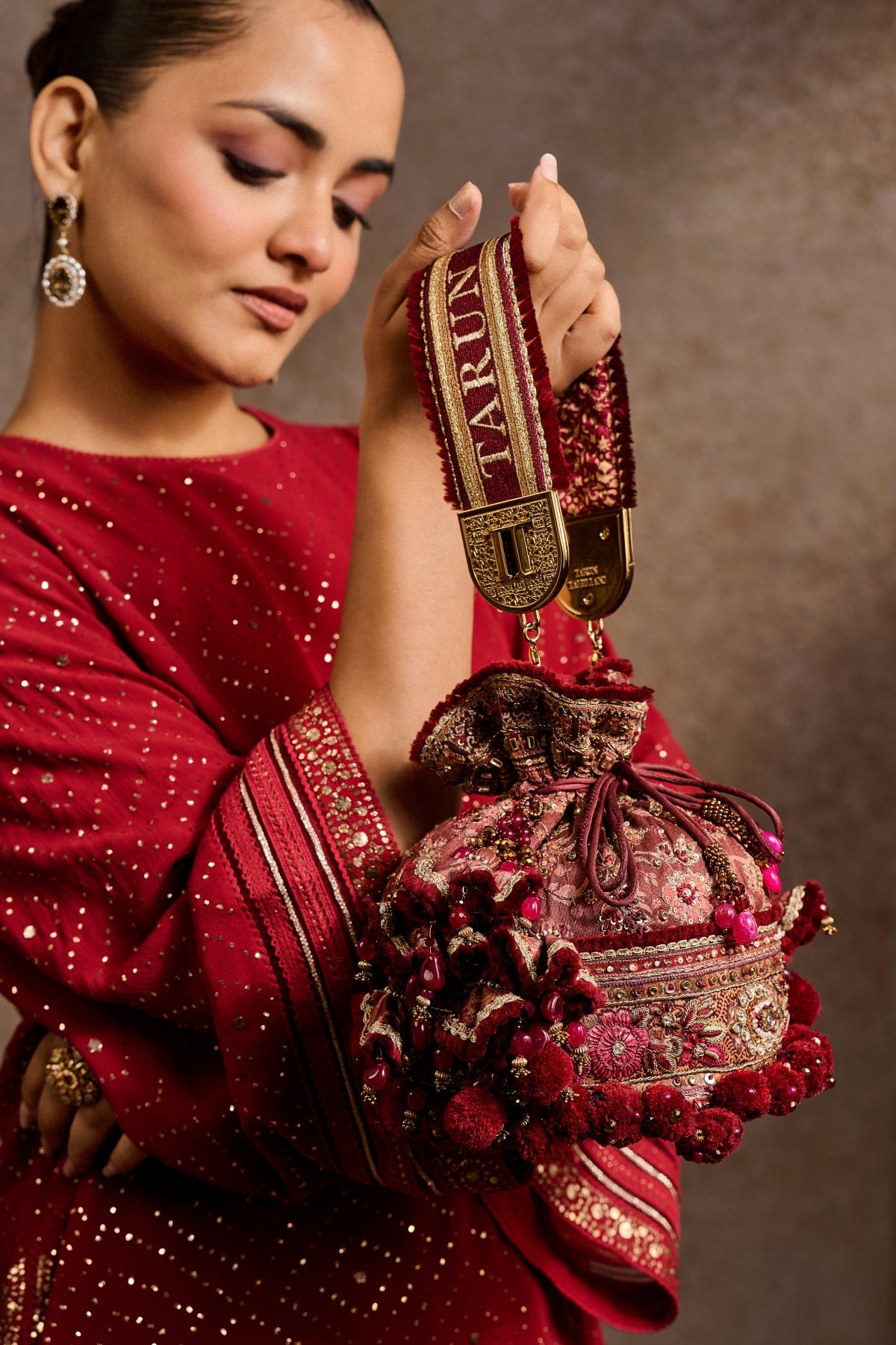 Embroidered Potli