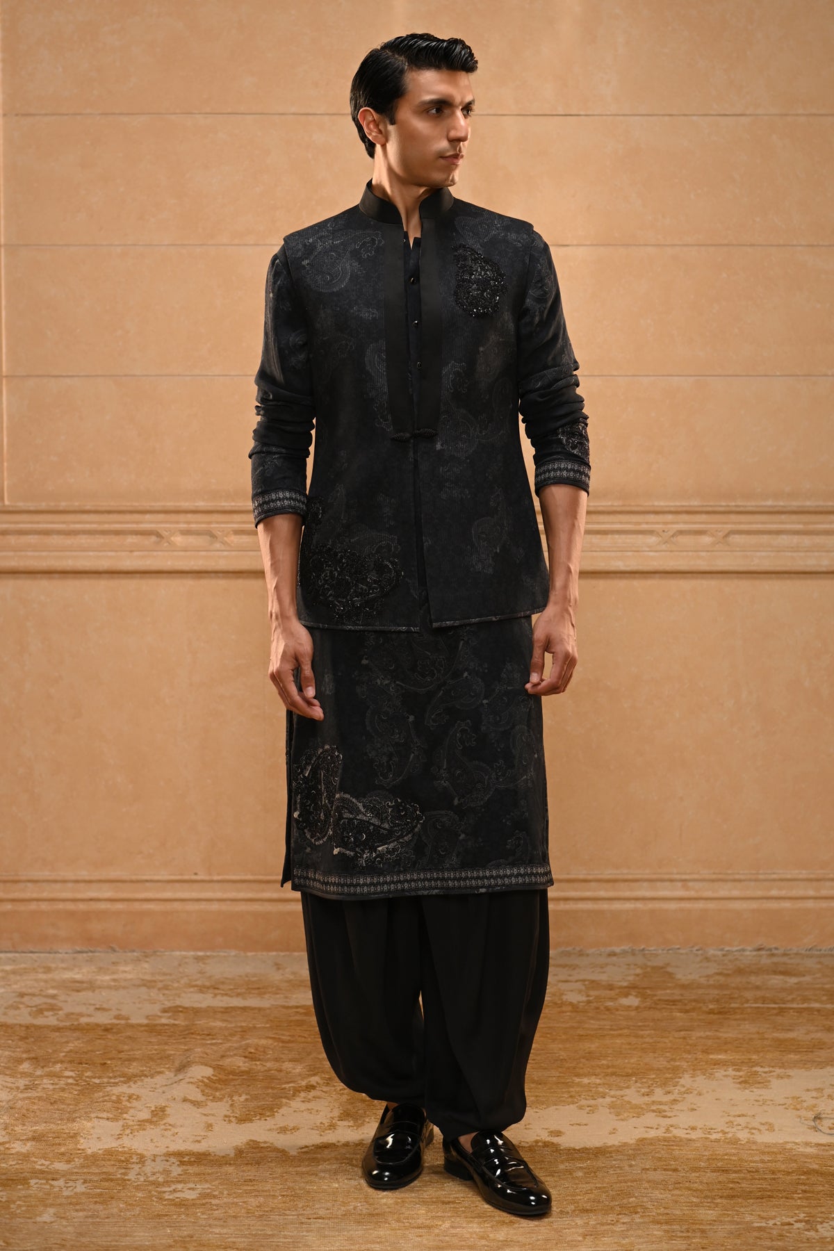 Dori Embroidered Waistcoat Set