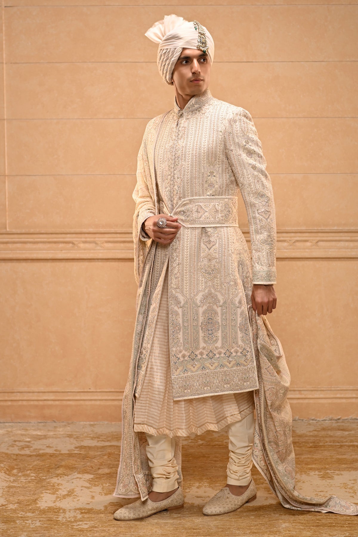 Kashida Sherwani Set