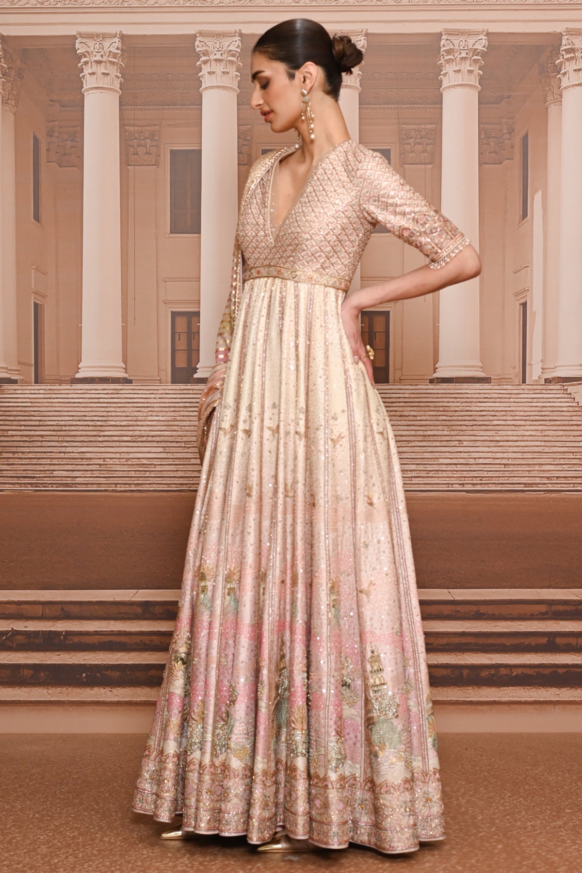 Ever Bloom Pichwai Anarkali Set