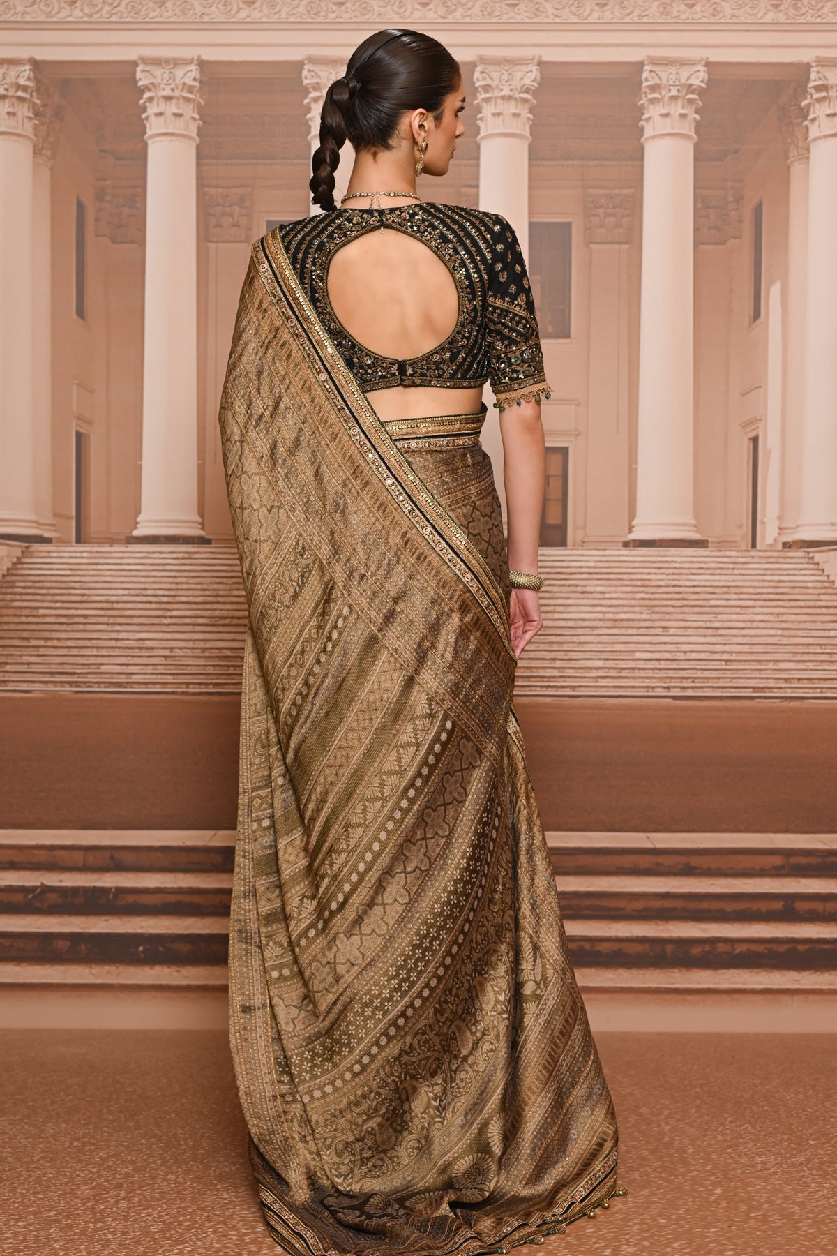 Ever Bloom Classic Saree With Embroidered Blouse