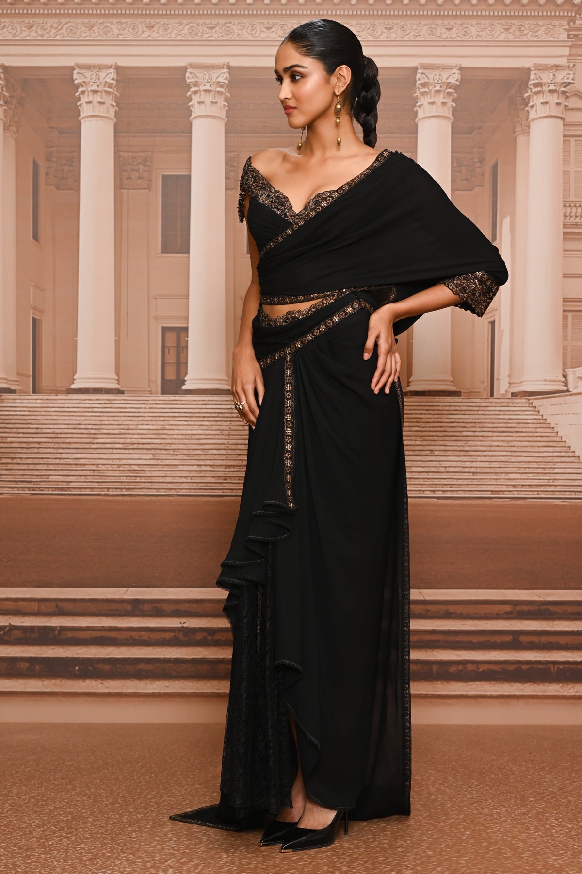 Ever Bloom Draped Concept Saree