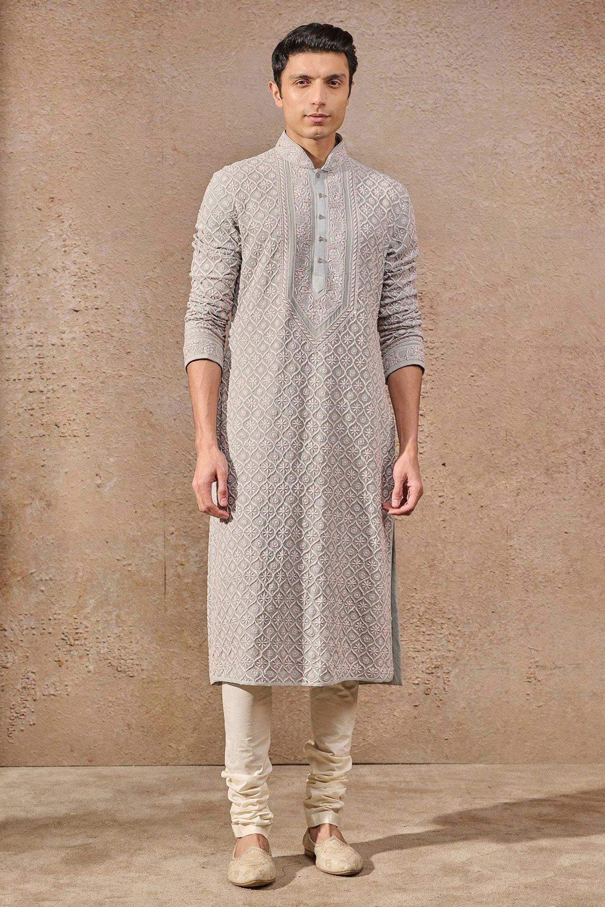 Languid Summer Classic Chikan Kurta