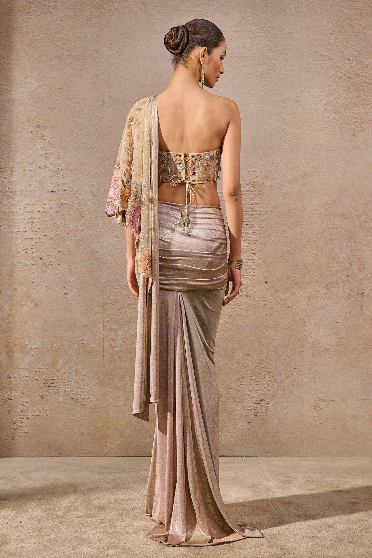 Languid Summer Floral Draped Concept Saree