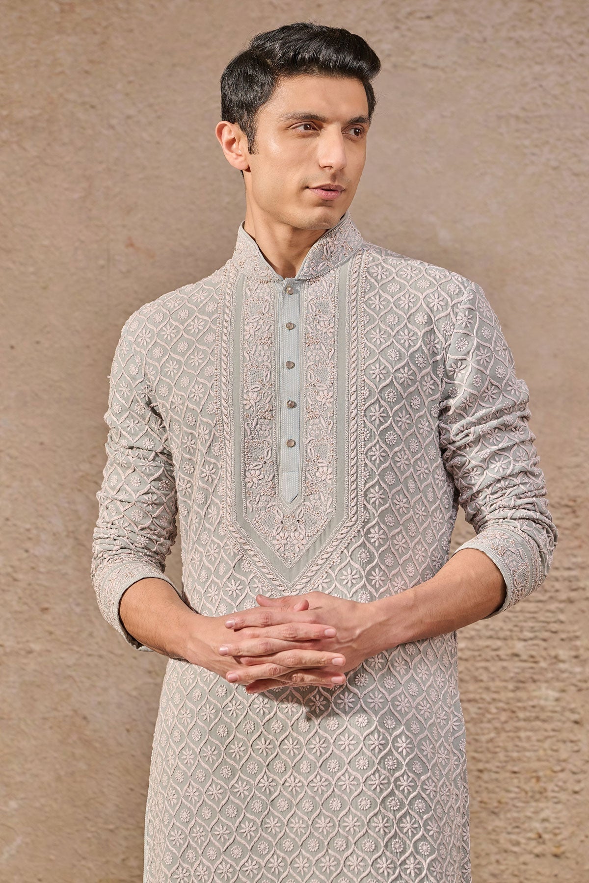 Languid Summer Classic Chikan Kurta