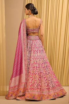 SIGNATURE HAND-EMBROIDERED KASHIDA PAISLEY LEHENGA