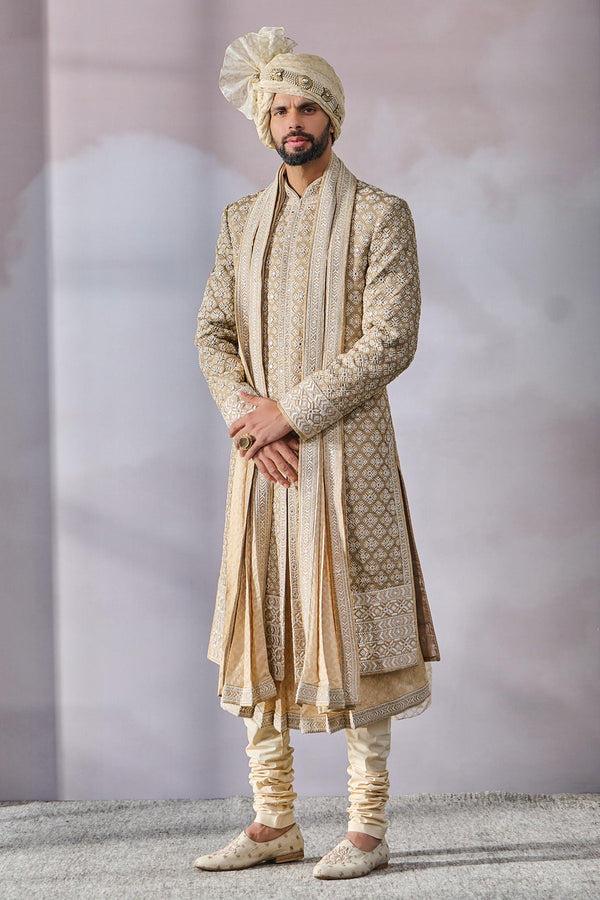 Sherwani , Kurta , Churidar , Stole , Kamarbandh , Safa , Jutti Fabric