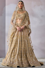 Blouse-Dupatta-Lehenga-Veil