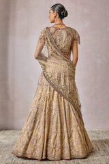 Blouse-Dupatta-Lehenga-Veil
