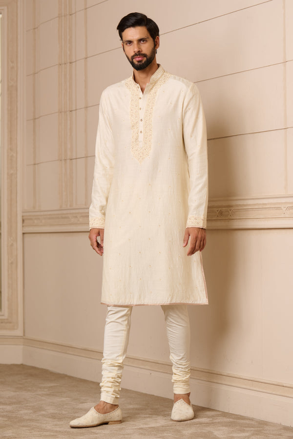 Kurta & Churidar