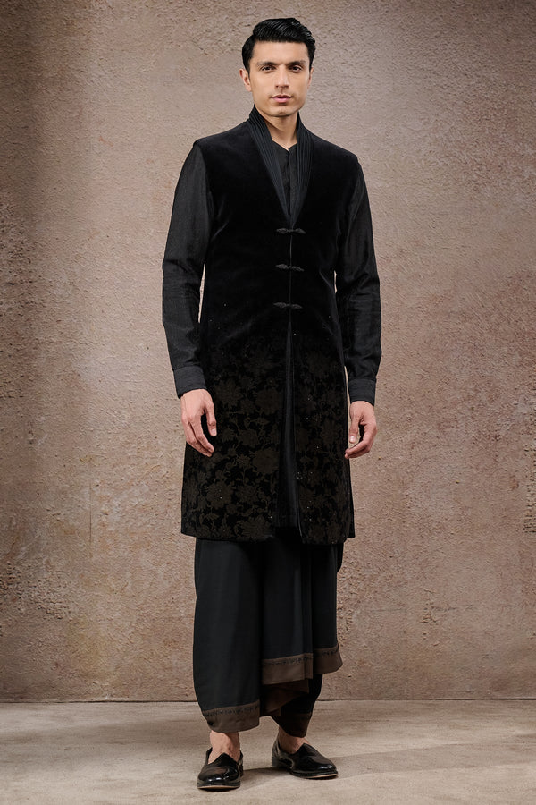 Floral Etched Sleeveless Sherwani Set