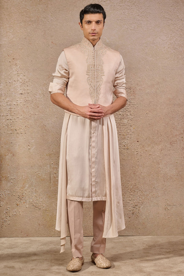 Embroidered Textured Waistcoat