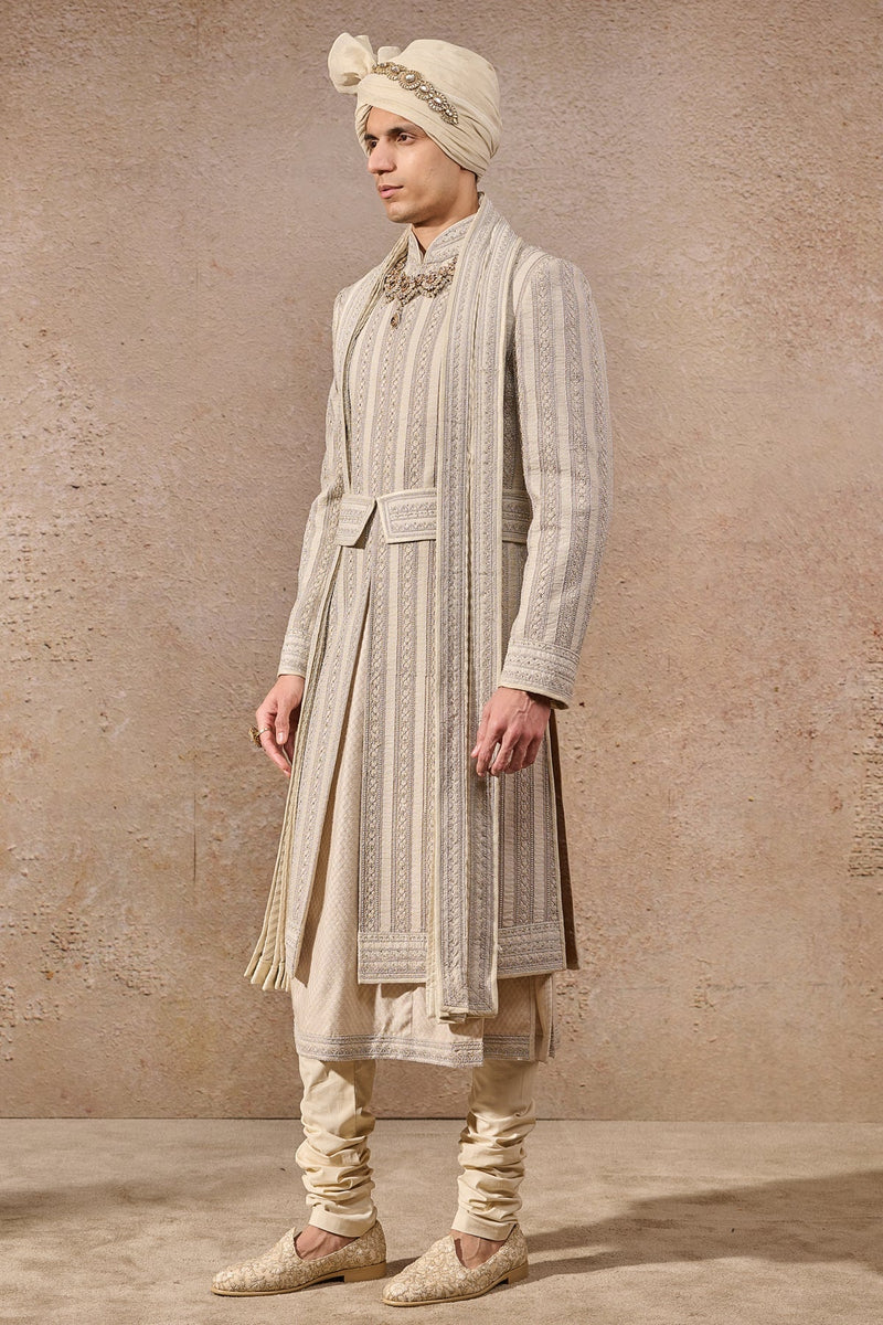 Classic Tissue Gemoteric Sherwani