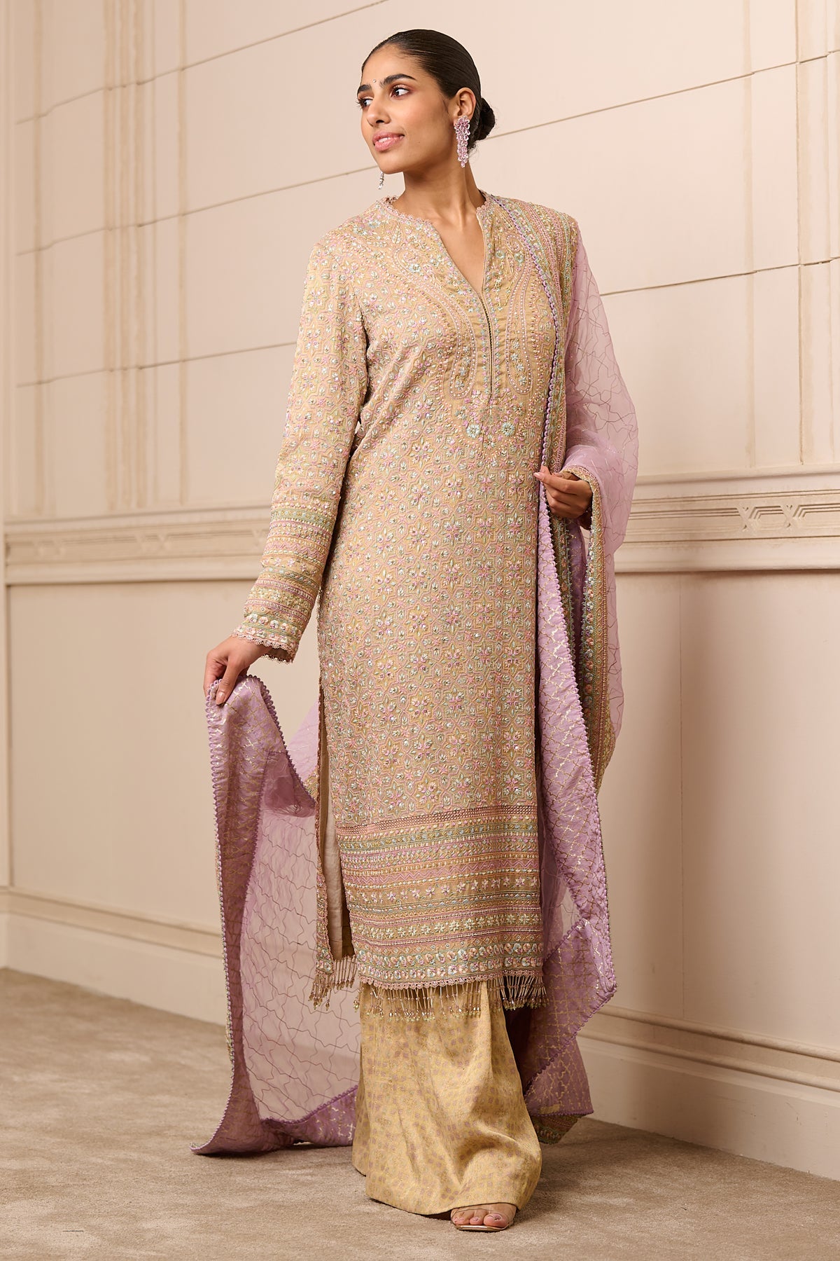 Kurta, Trouser, And Dupatta