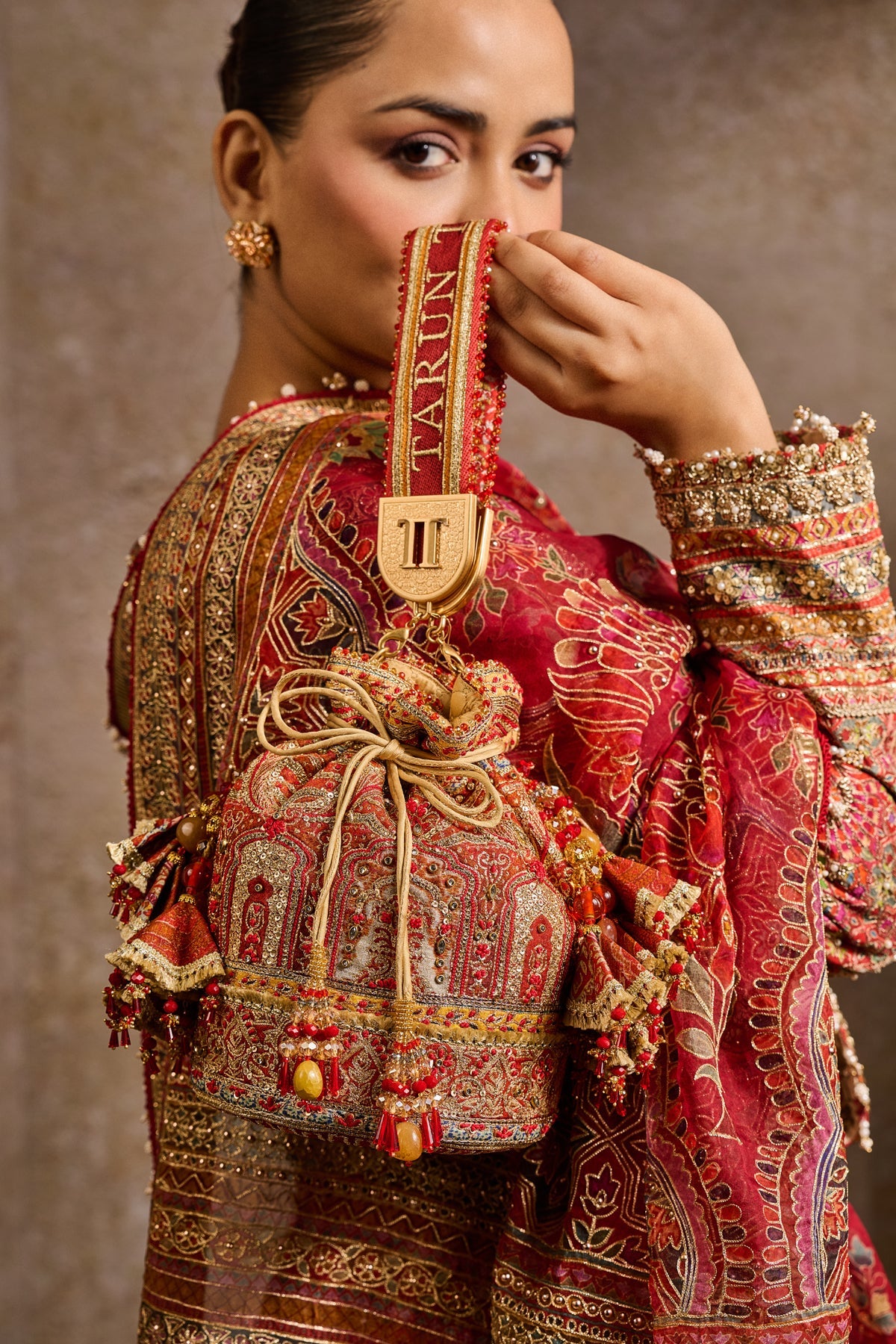 Embroidered Potli