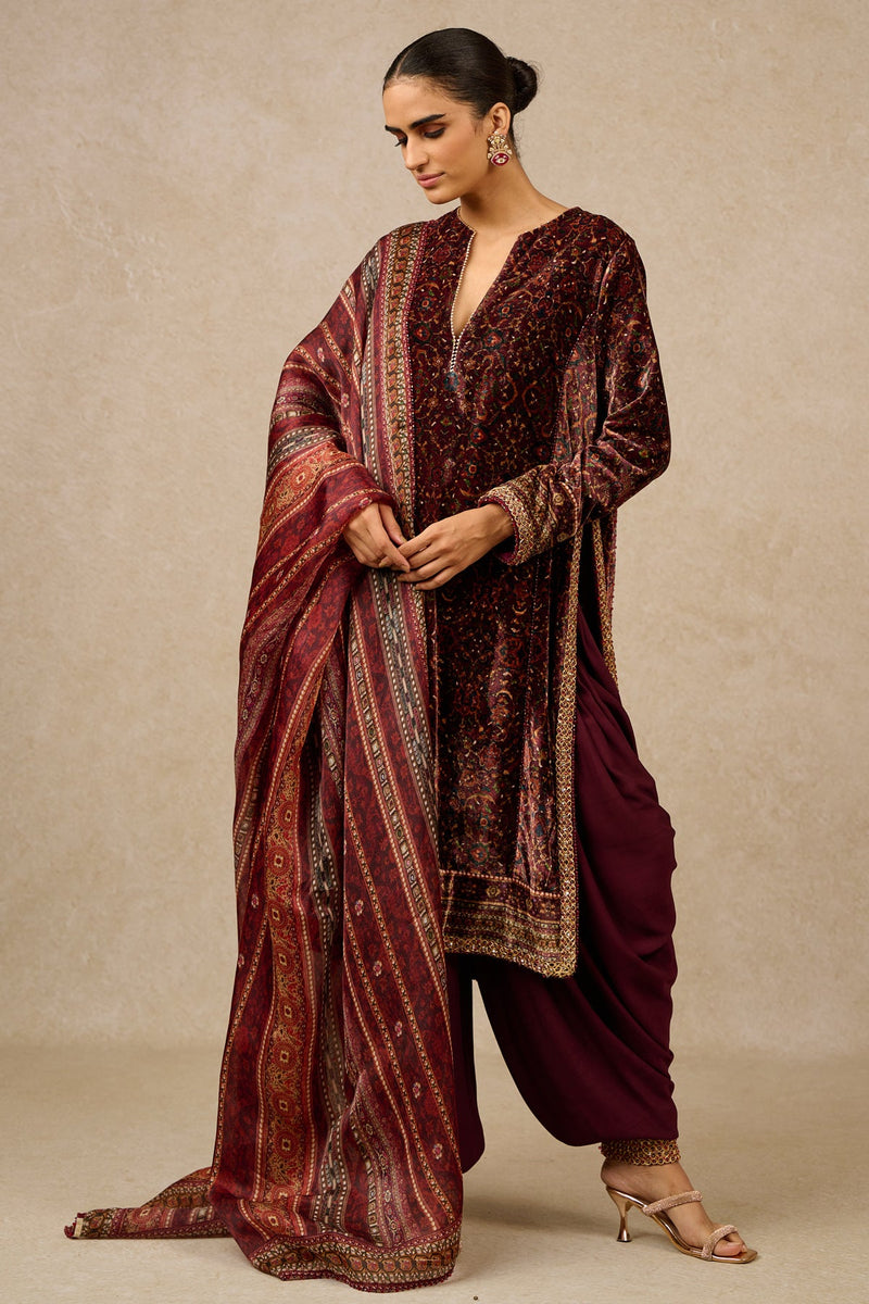 DHOTI-DUPATTA-KURTA
