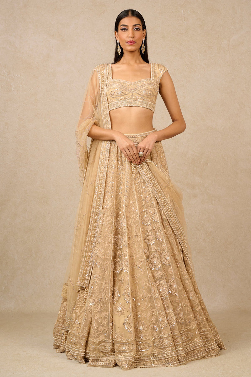 BLOUSE-DUPATTA-LEHENGA