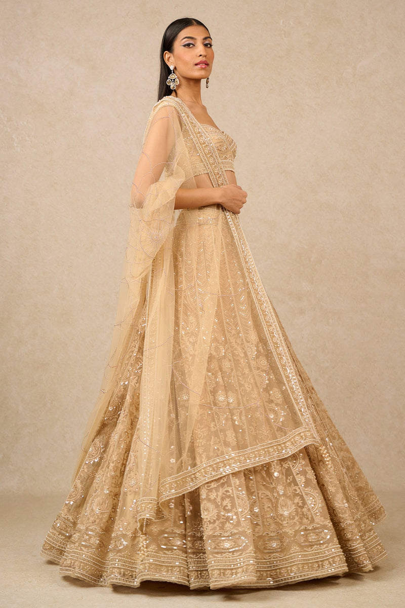 BLOUSE-DUPATTA-LEHENGA