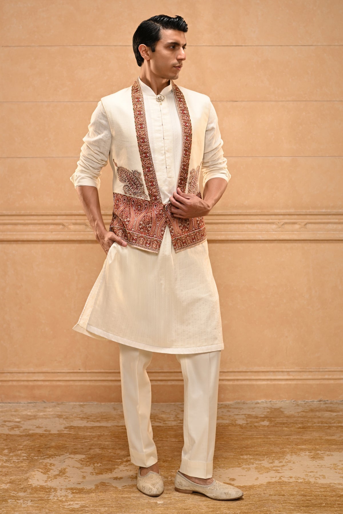Kashida Waistcoat Set