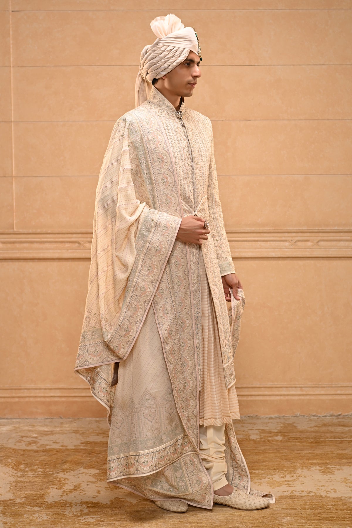 Kashida Sherwani Set