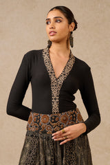 CORSET-GILLET-LEHENGA