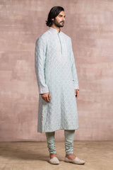 Chikankari Embroidered Jaal Kurta