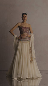 Bustier-Scarf-Lehenga