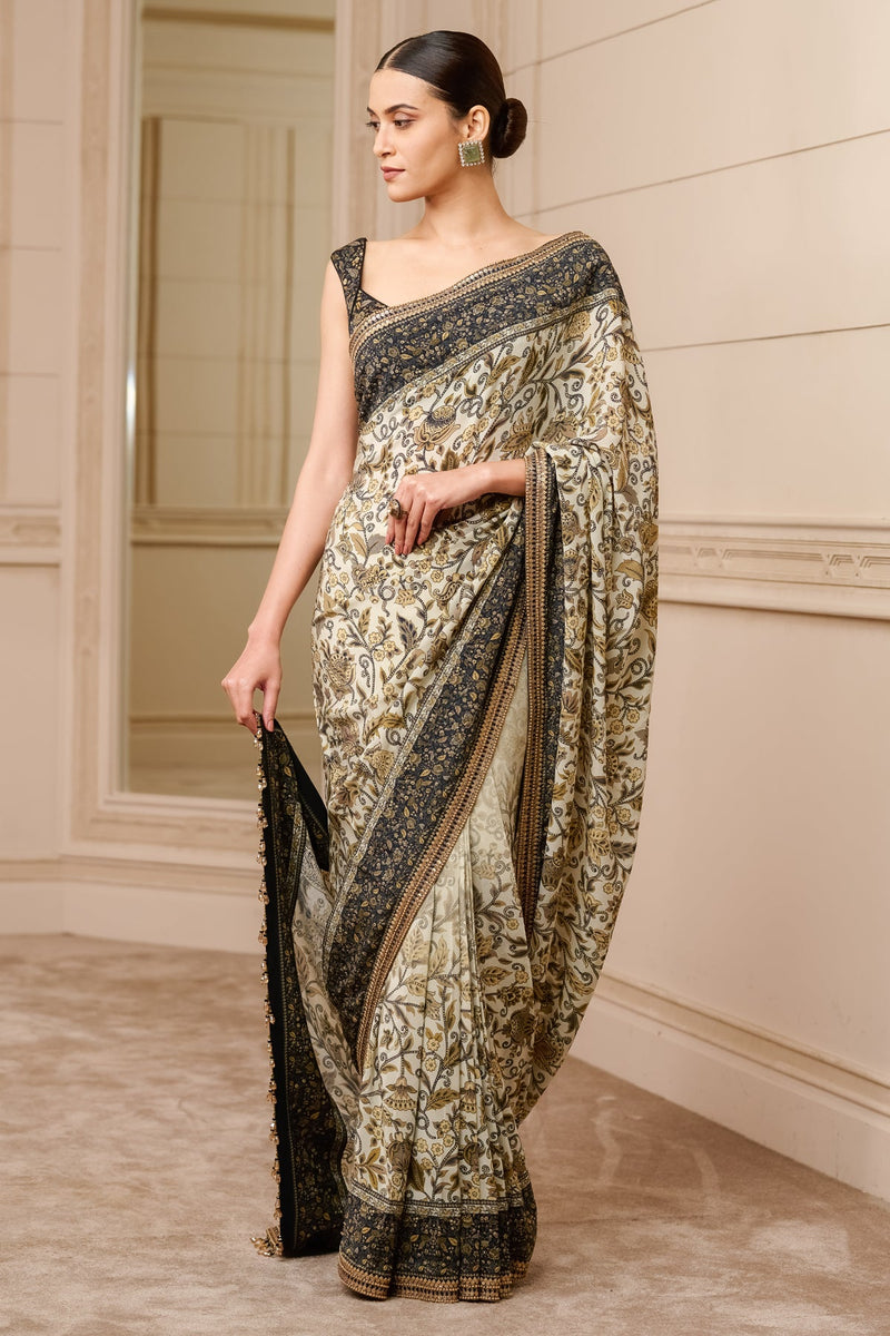 Saree with embroidered blouse fabric