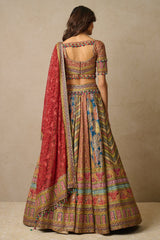 Lehenga, Blouse, Dupatta