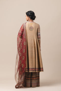 Kalidar Kurta In Matka Silk